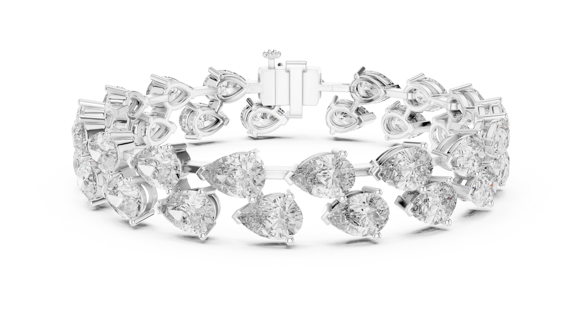 سوار تنس بصفّين من ألماس الكمثرى in White Gold - VYKA Diamonds