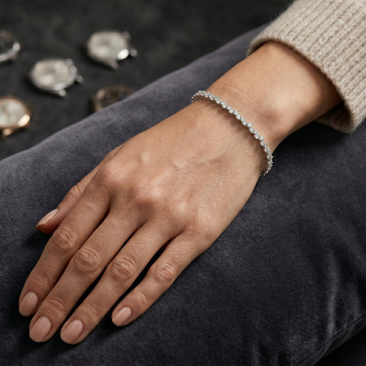 Round Collet Band Bracelet — lifestyle