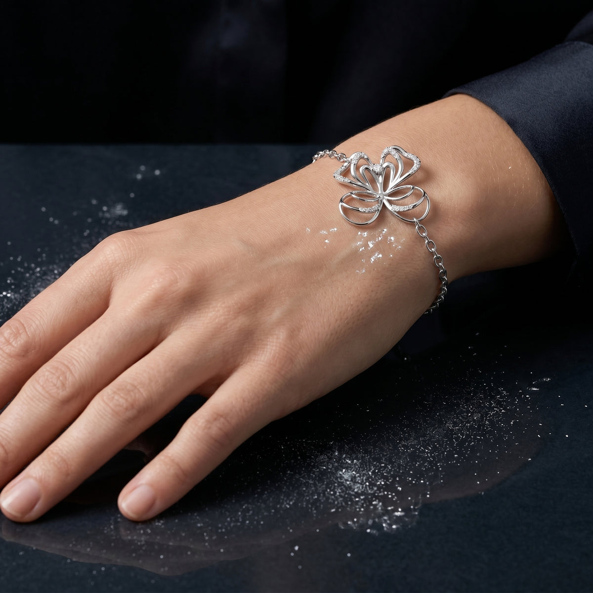 Open Petal Flower Diamond Chain Bracelet