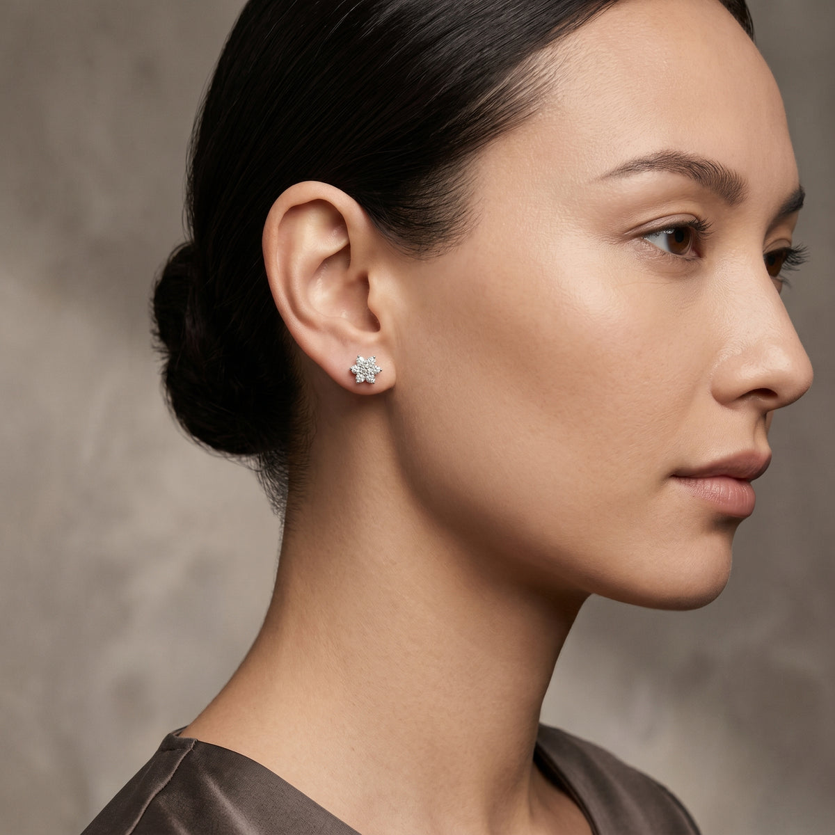 Mini Flower Cluster Diamond Stud Earrings