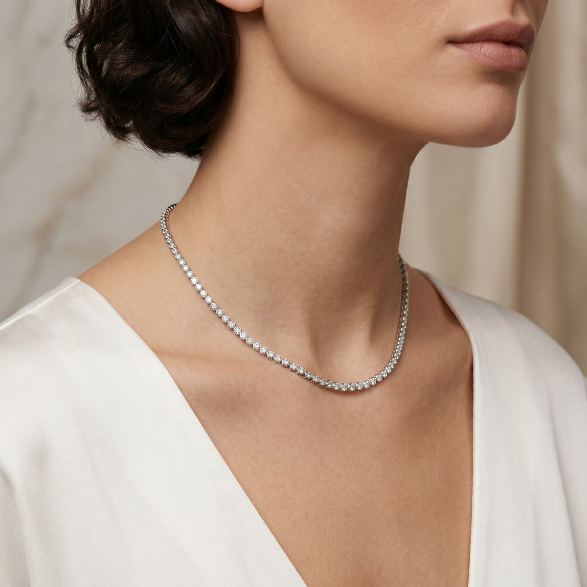 Graduated Bezel Round Diamond Riviere Necklace