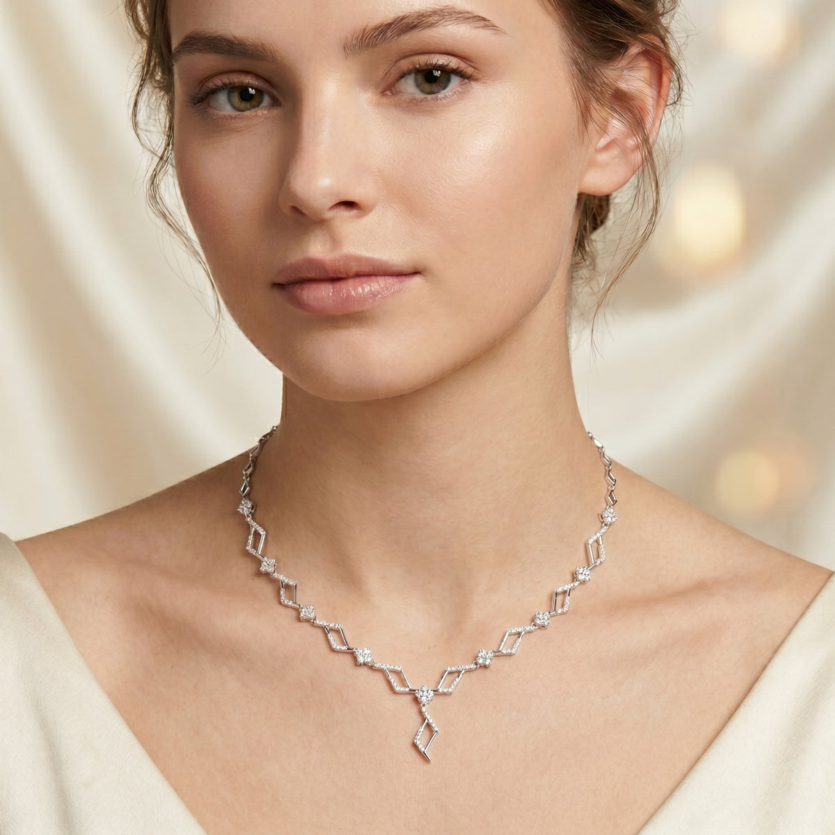 Zigzag Geometric Diamond Link Necklace