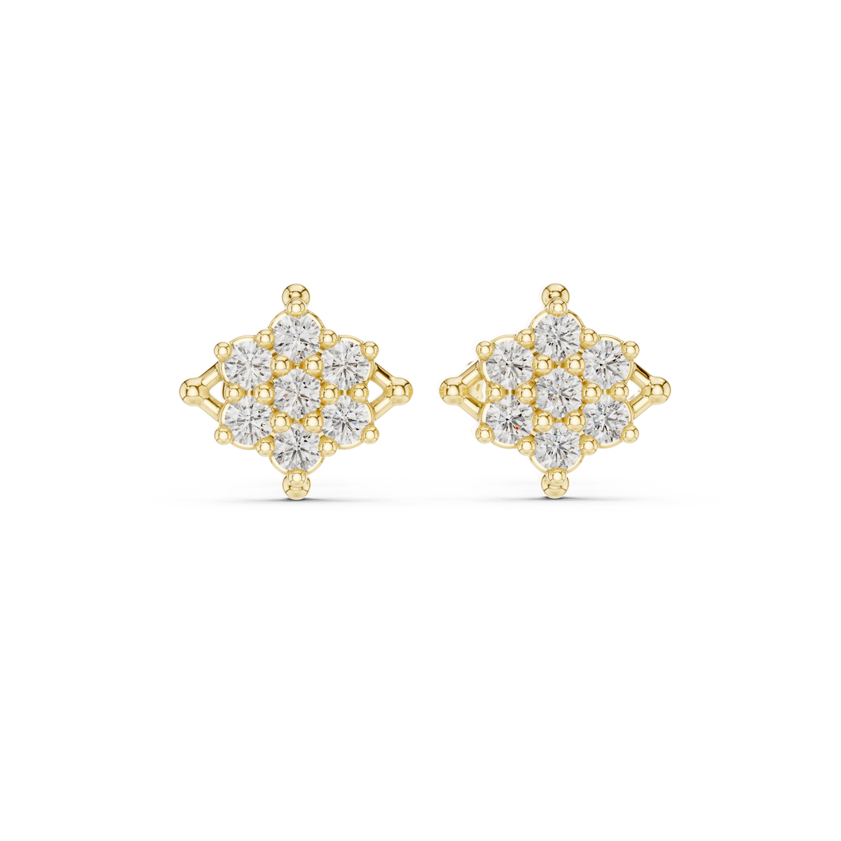 أقراط بتجمّع ألماس على شكل معيّن in Yellow Gold - VYKA Diamonds