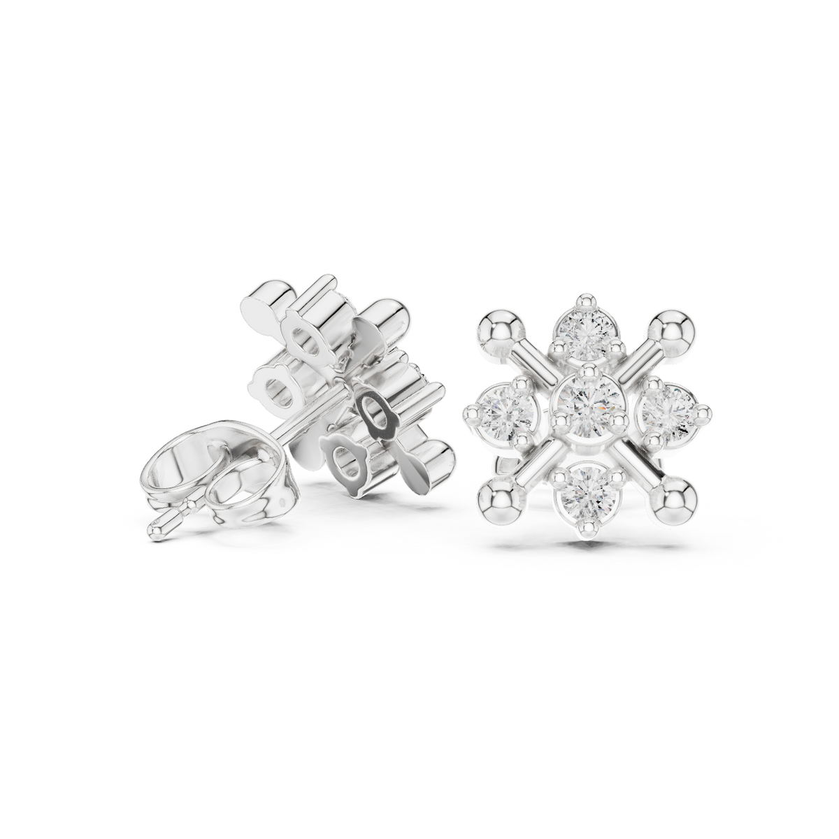 أقراط بتجمّع ألماس على شكل برسيم ونجمة in White Gold - VYKA Diamonds