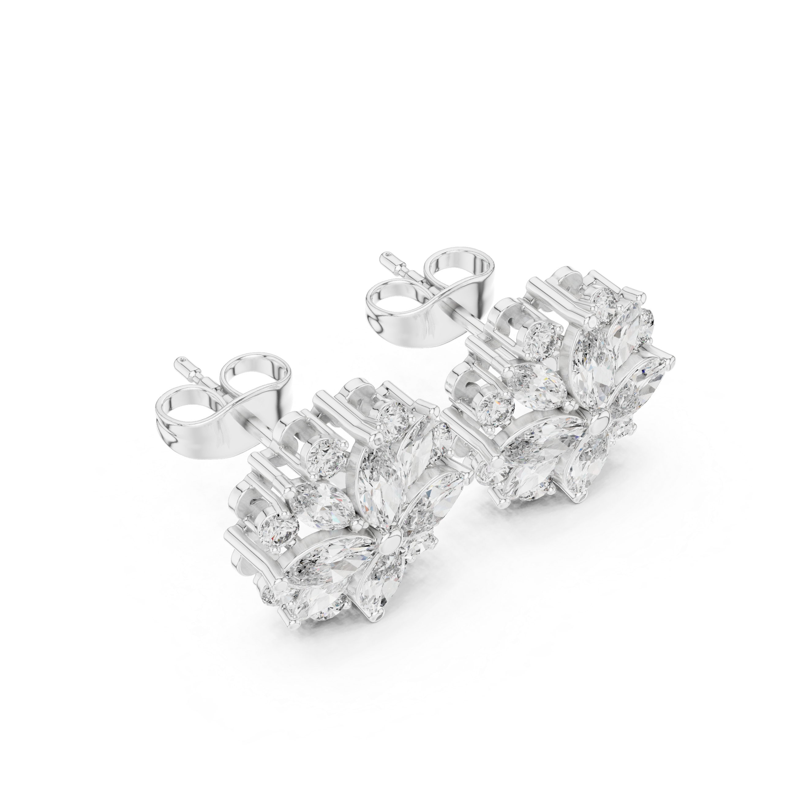 حلقان مرصّعة ألماسية بقصة مربّعة (كوشون) وهالة in White Gold - VYKA Diamonds