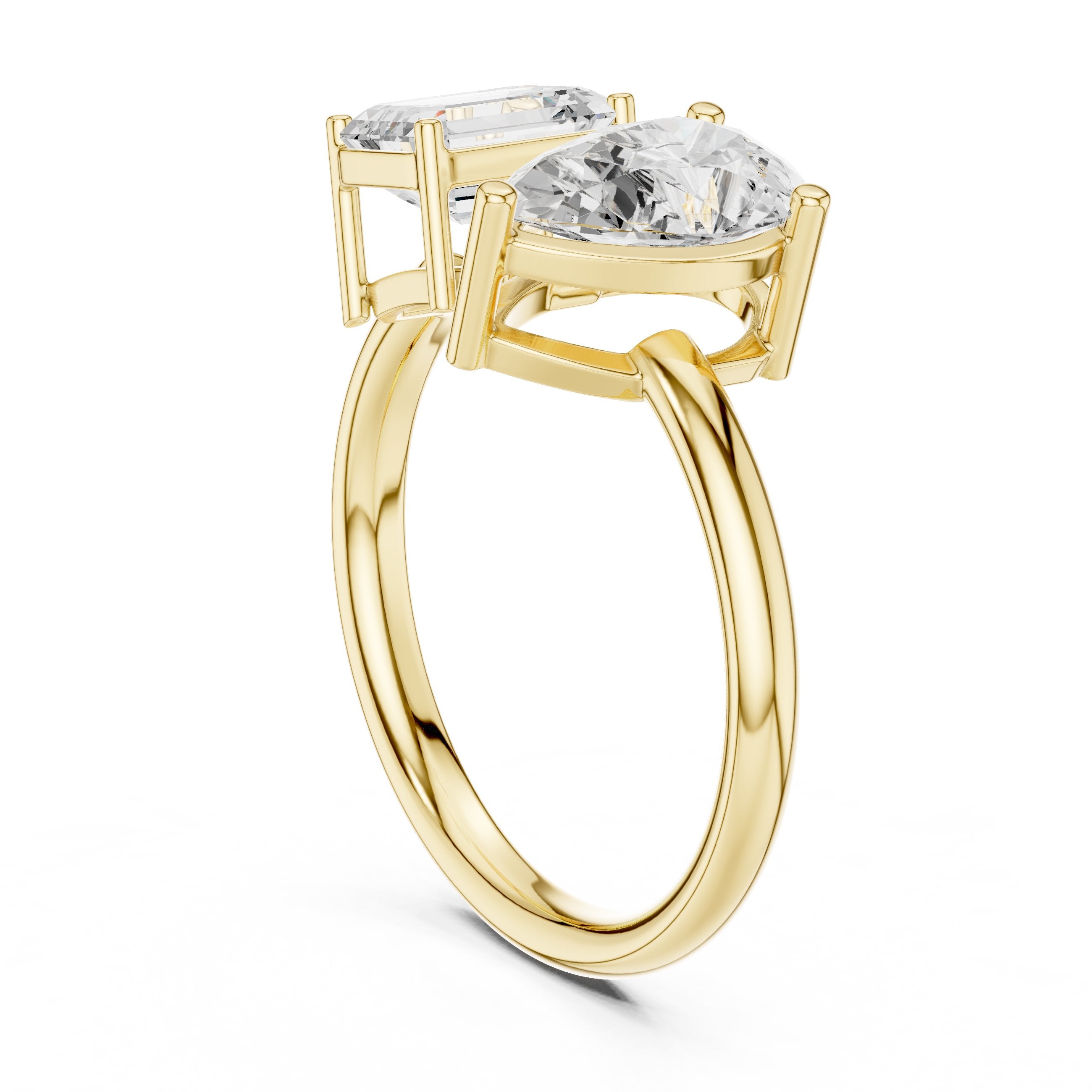 Emerald and Pear Toi et Moi Engagement Ring in Yellow Gold - VYKA Diamonds
