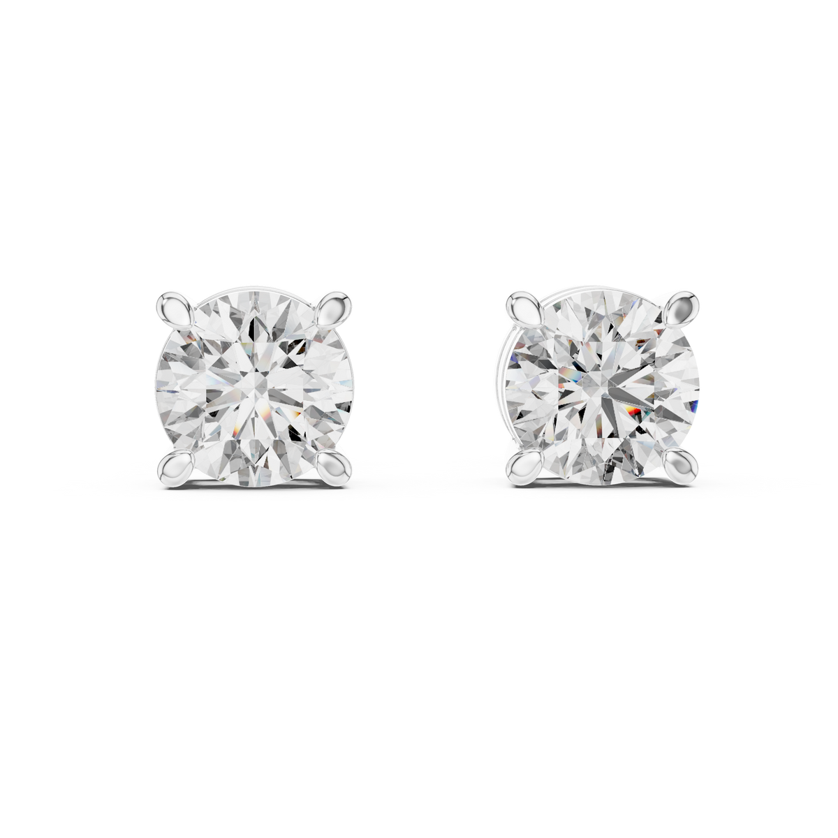 أقراط ألماس مستدير سوليتير بأربعة مخالب in White Gold - VYKA Diamonds
