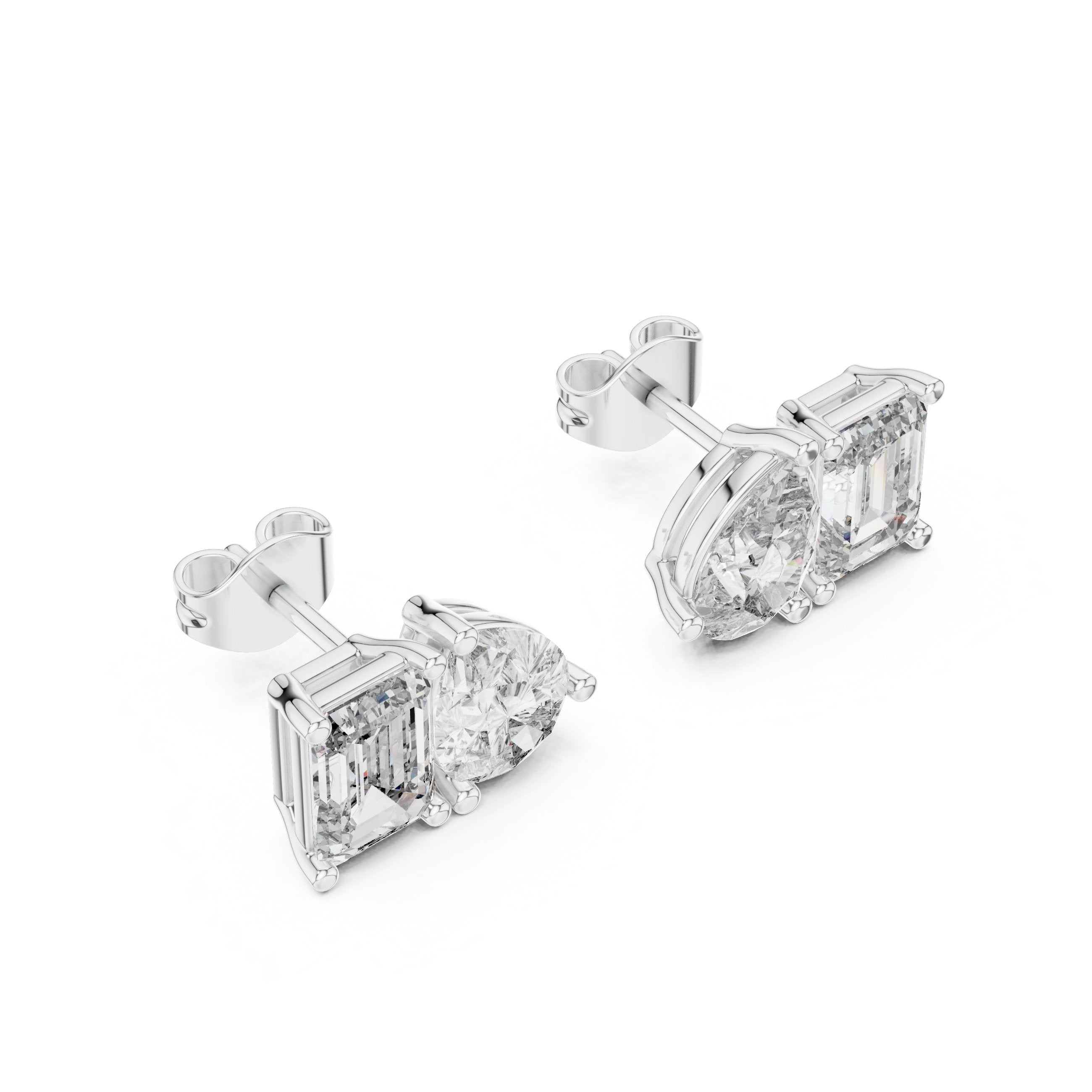 حلقان مرصعة بتصميم الزمرد الدائري "أنت وأنا" in White Gold - VYKA Diamonds