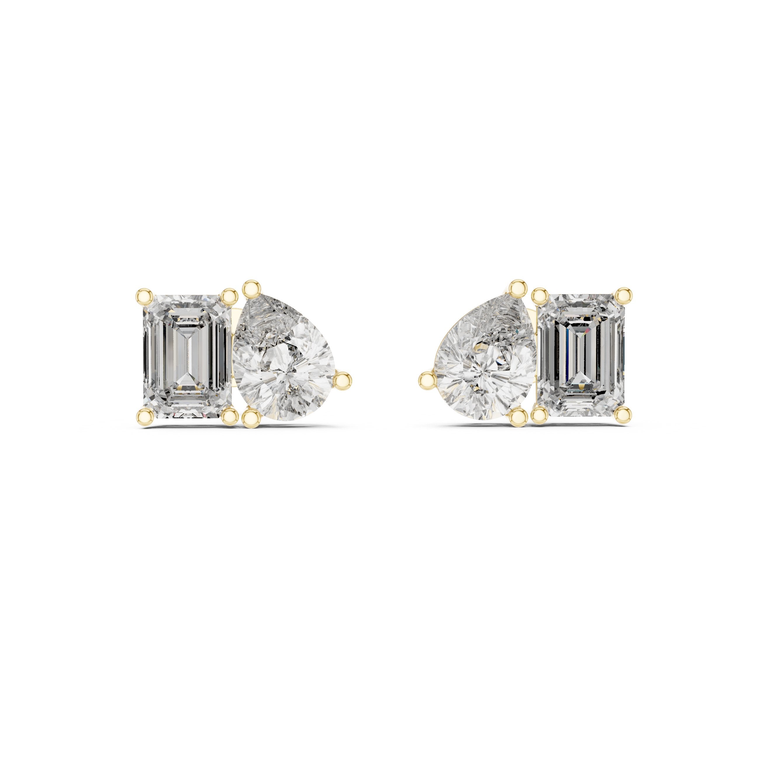 حلقان مرصعة بتصميم الزمرد الدائري "أنت وأنا" in Yellow Gold - VYKA Diamonds
