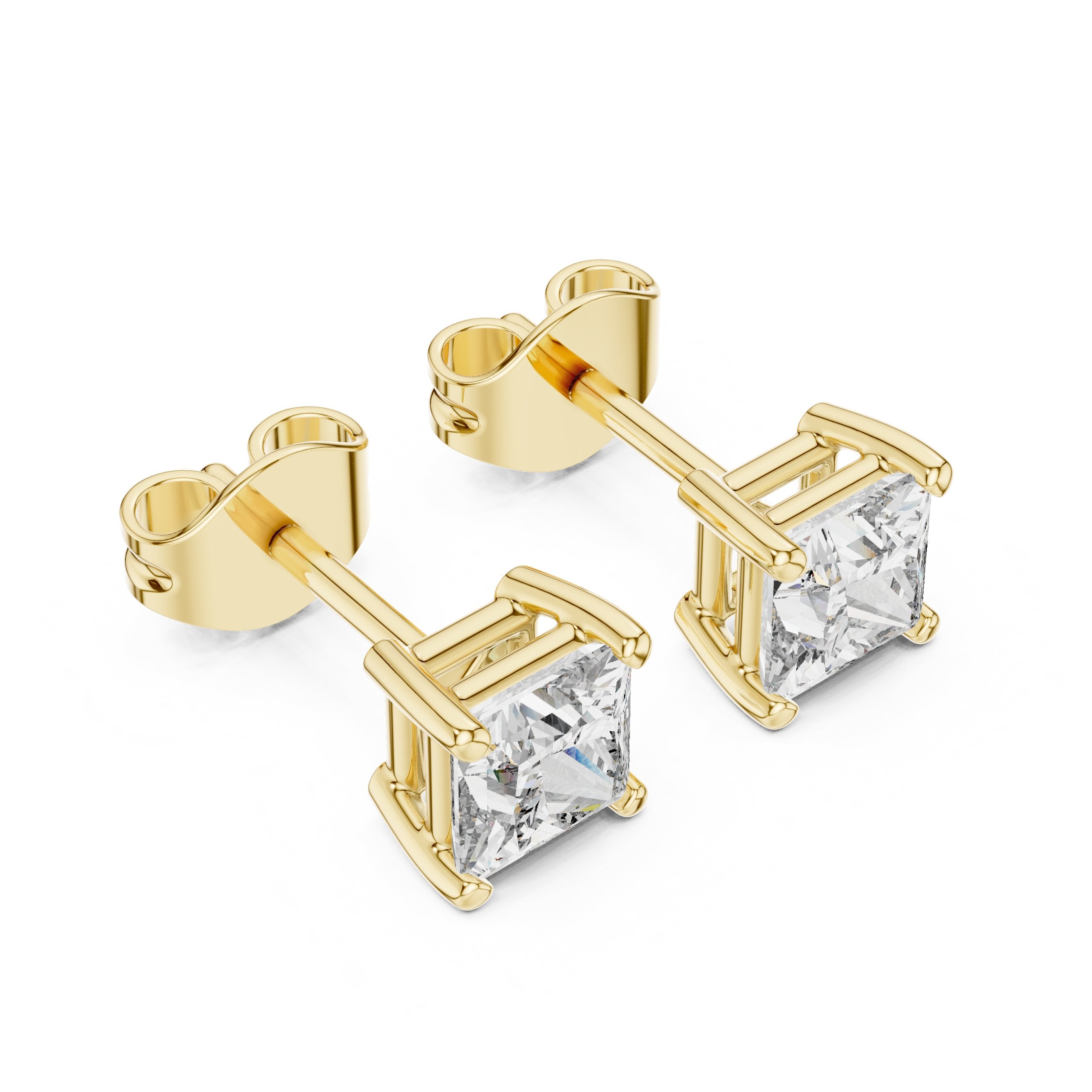 حلقان ألماس الأميرة بأربعة مخالب in Yellow Gold - VYKA Diamonds