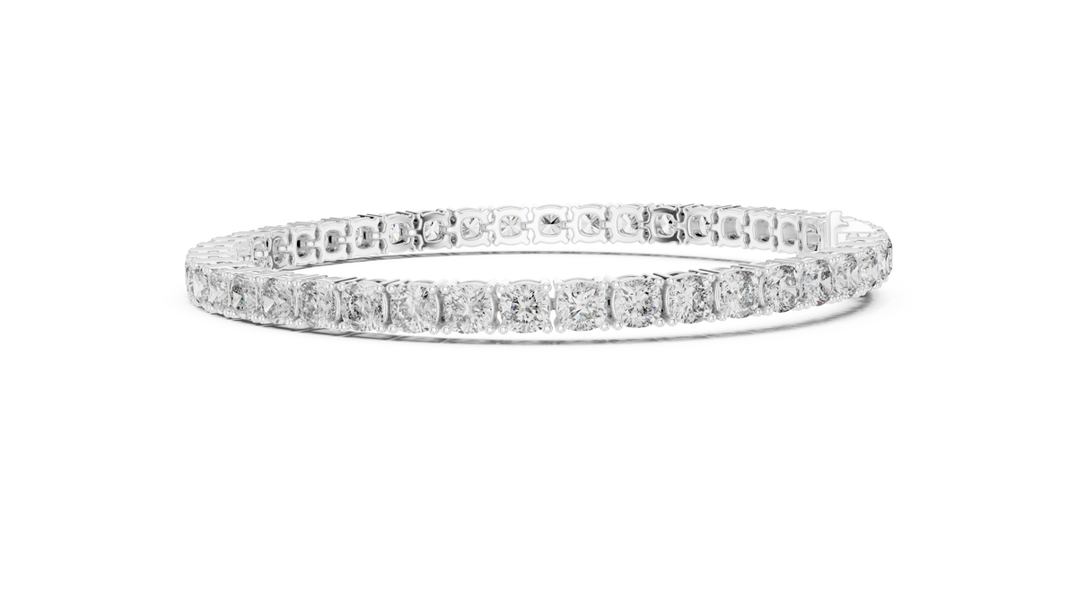 سوار تنس بألماس كوشن in White Gold - VYKA Diamonds