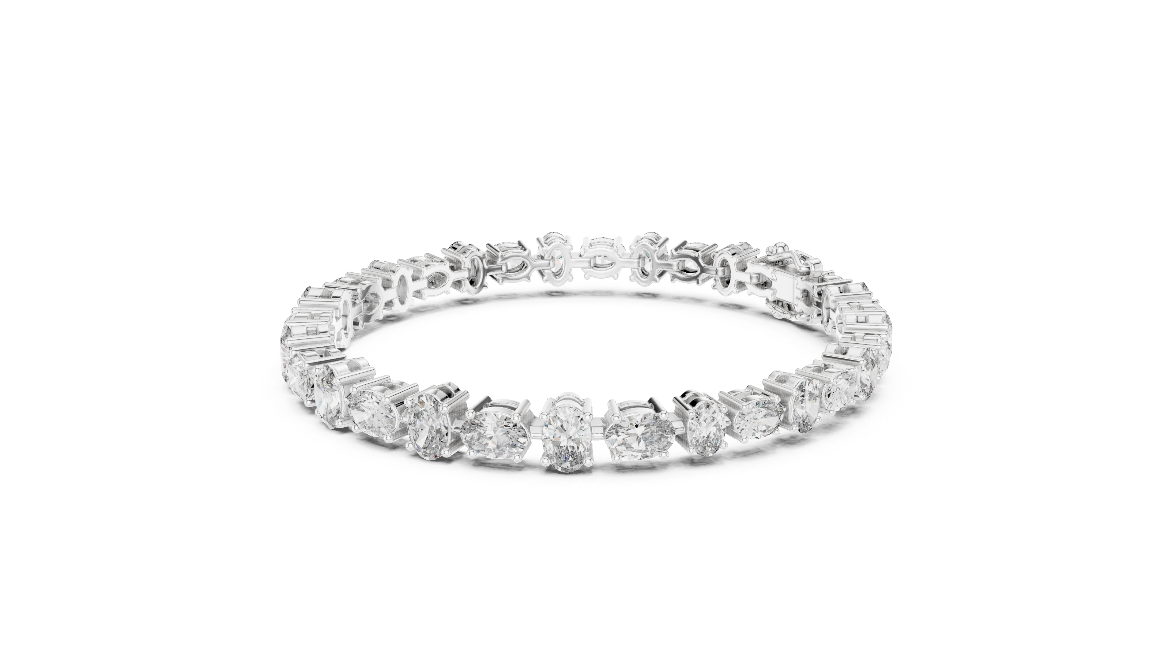 سوار بيضاوي سوليتير كوليت in White Gold - VYKA Diamonds