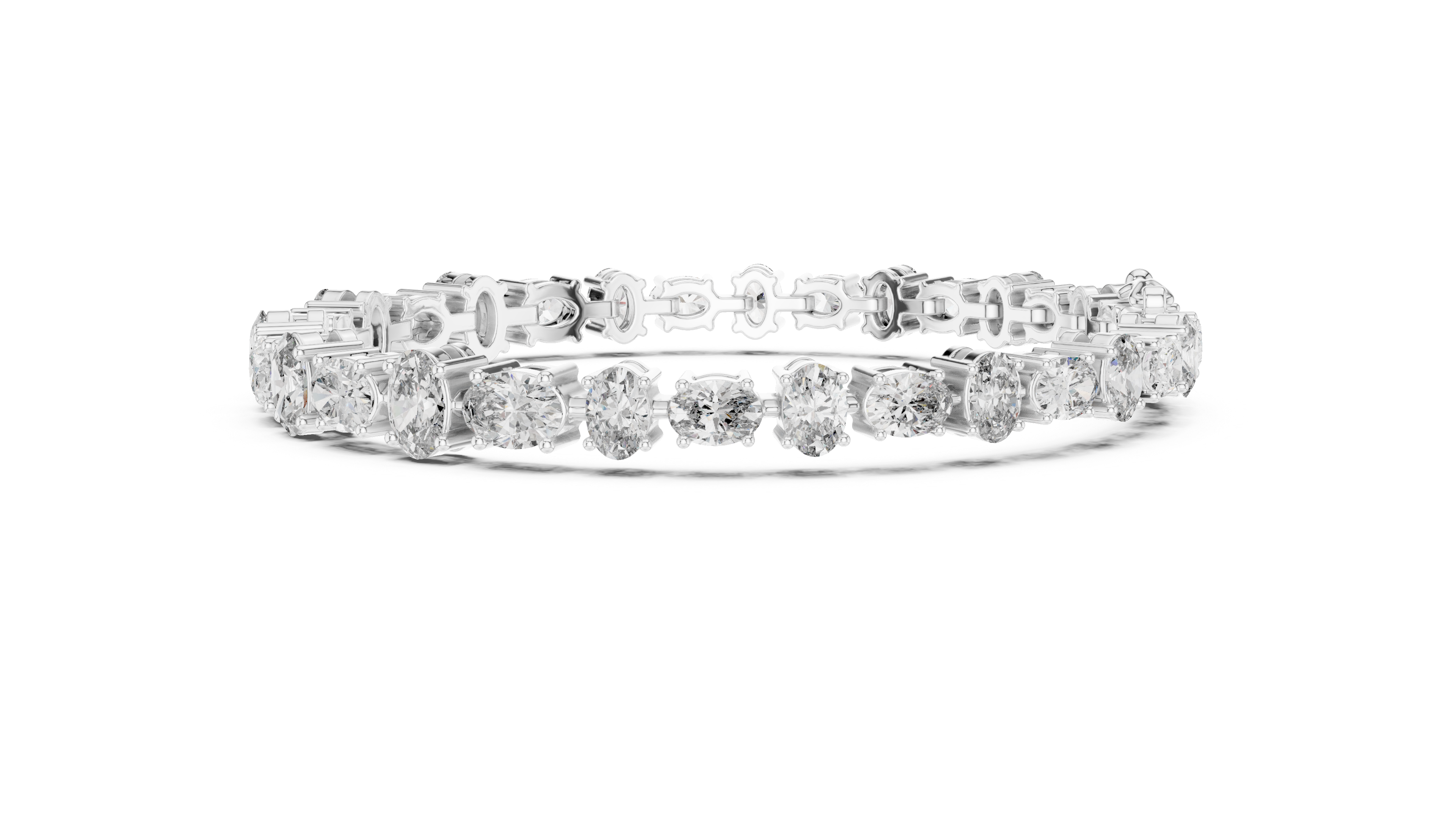 سوار بيضاوي سوليتير كوليت in White Gold - VYKA Diamonds