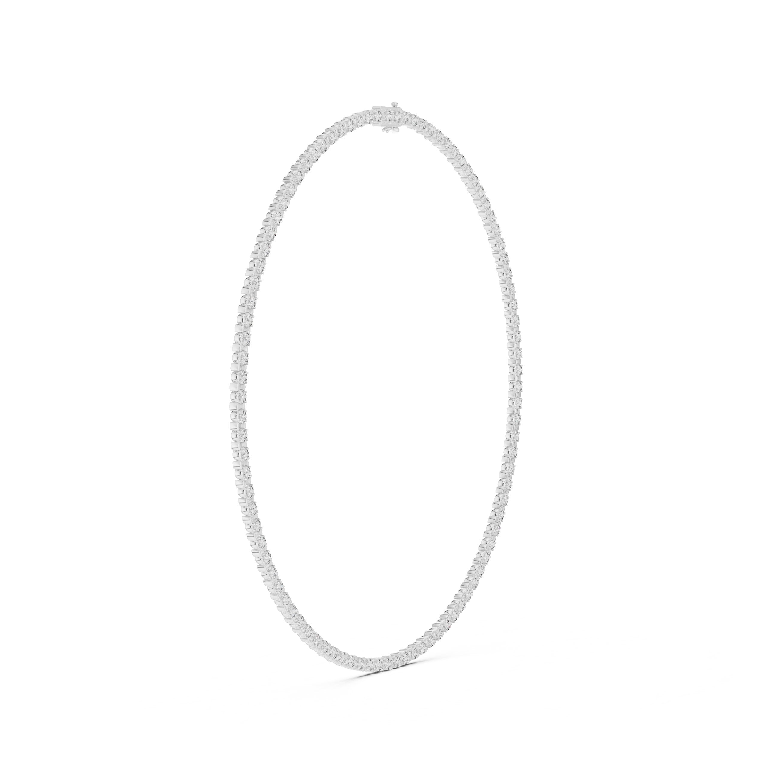 تعليقة تنس دائرية مرصّعة بأحجار متجمعة in White Gold - VYKA Diamonds