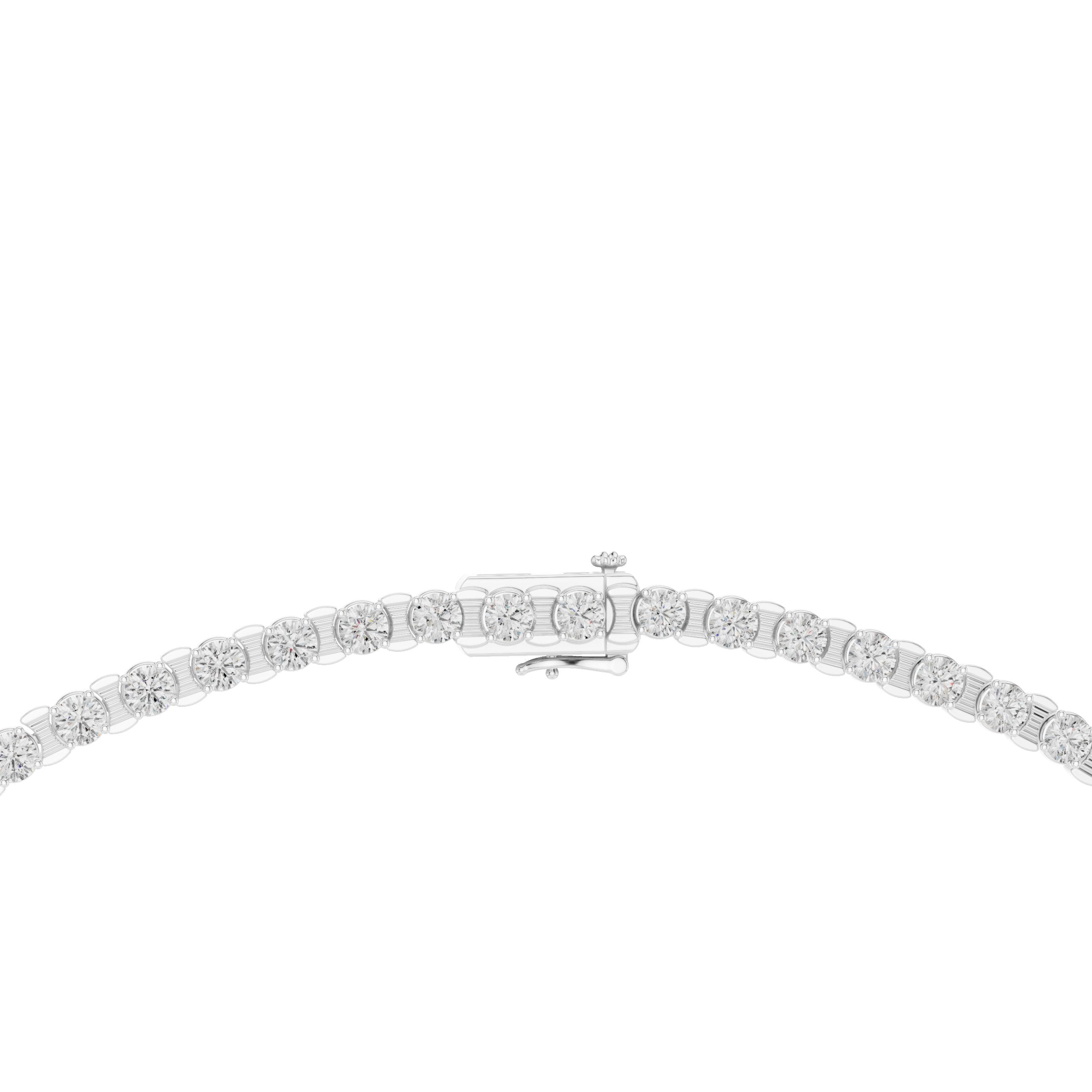 تعليقة تنس دائرية مرصّعة بأحجار متجمعة in White Gold - VYKA Diamonds
