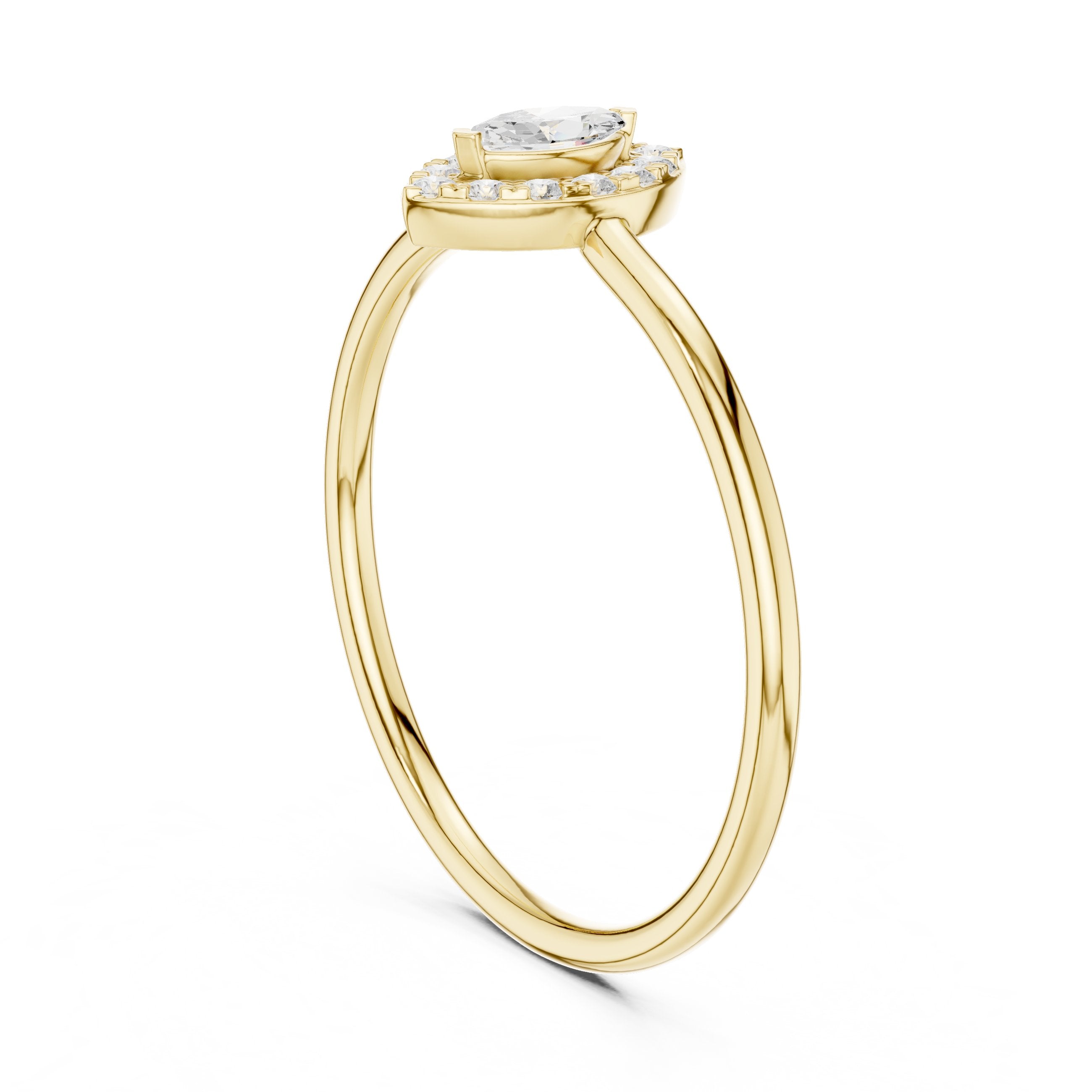 خاتم خطوبة ألماس ملتوٍ بلوري in Yellow Gold - VYKA Diamonds