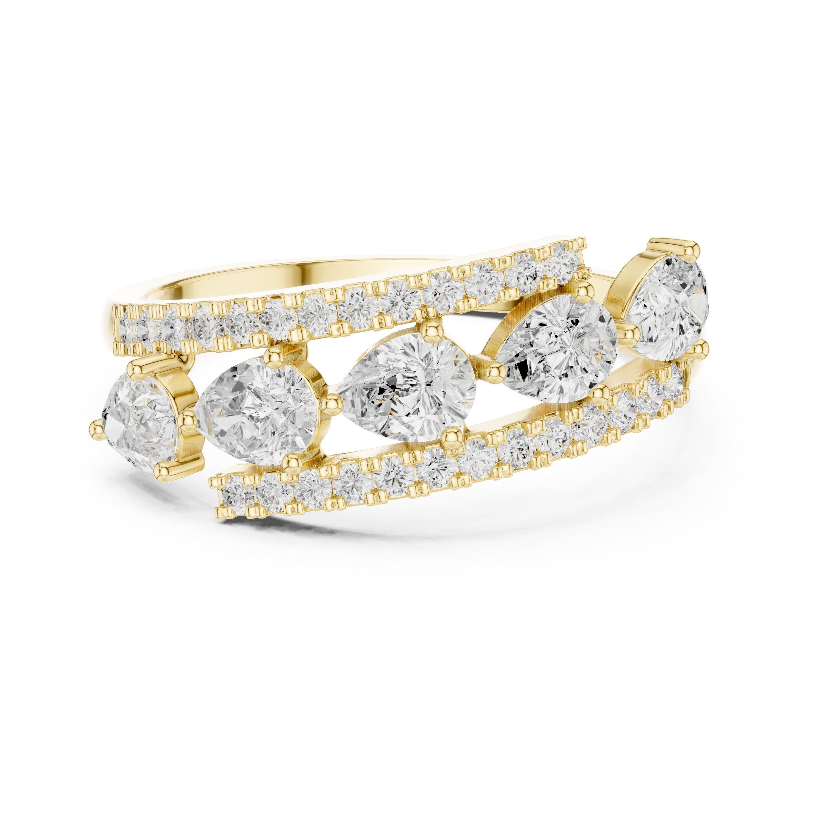 سوار بارز من الألماس الكمّثري والمستدير in Yellow Gold - VYKA Diamonds