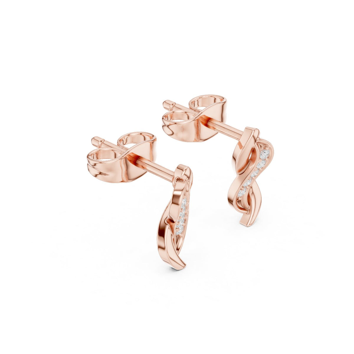 أقراط ألماس باڤيه ملتفّة على شكل S in Rose Gold - VYKA Diamonds