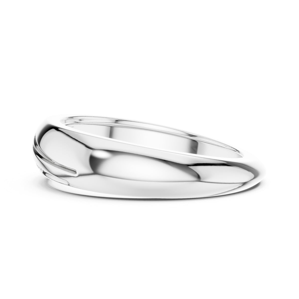 Wave Pavé Diamond Band