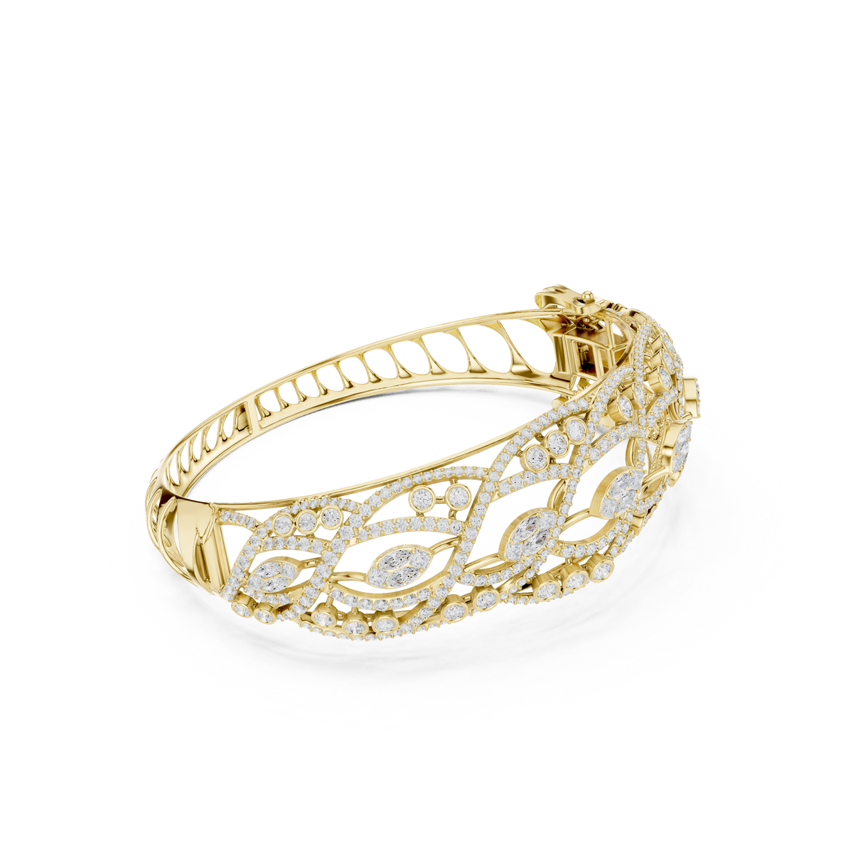سوار صلب مفتوح بزخارف ماركيز وألماس باڤيه in Yellow Gold - VYKA Diamonds