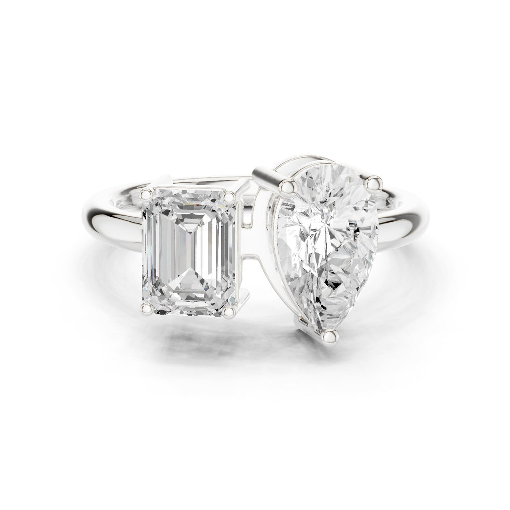 Emerald and Pear Toi et Moi Engagement Ring