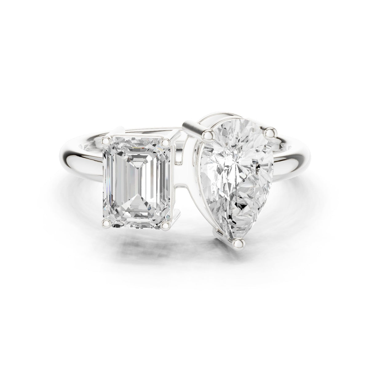 Emerald and Pear Toi et Moi Engagement Ring