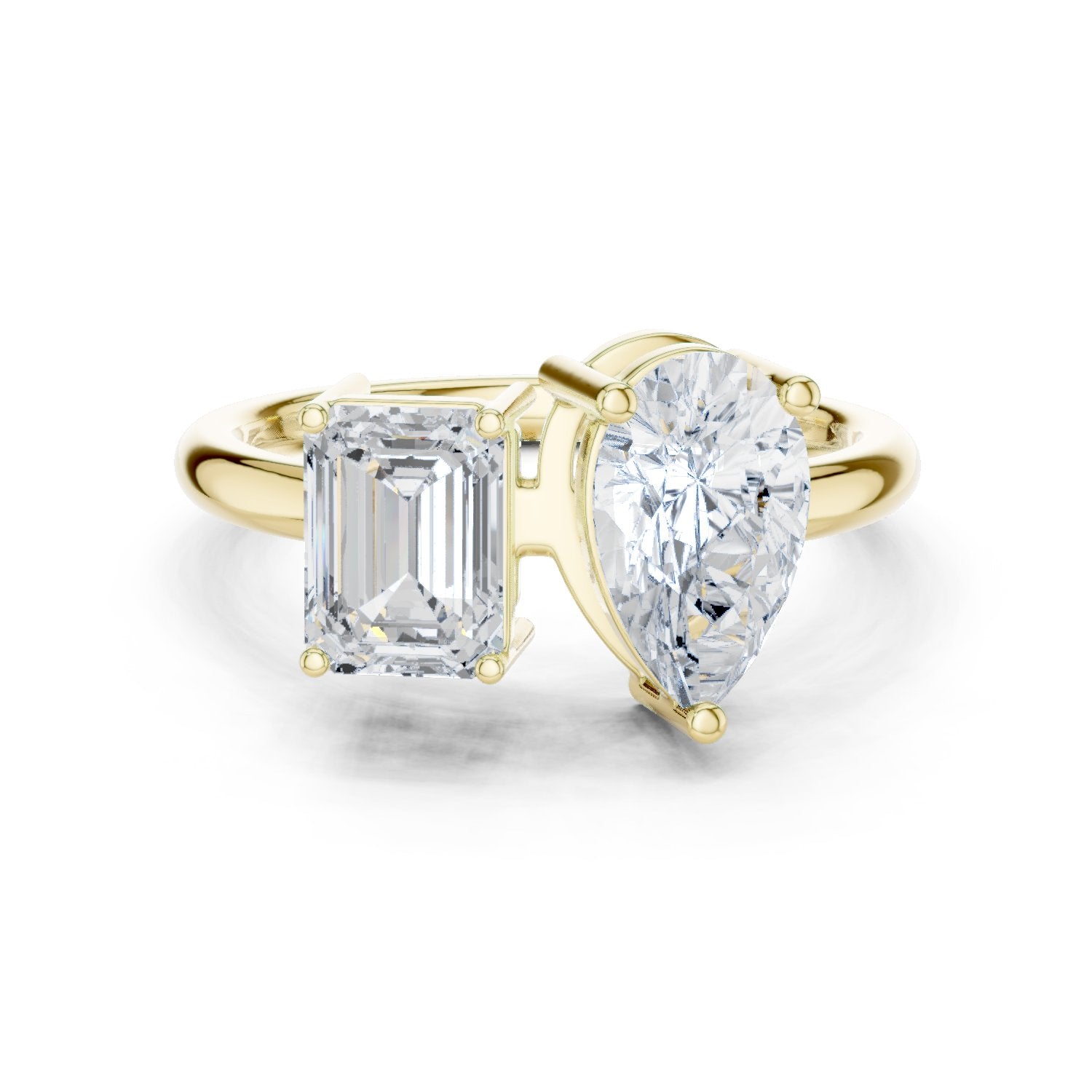 Emerald and Pear Toi et Moi Engagement Ring