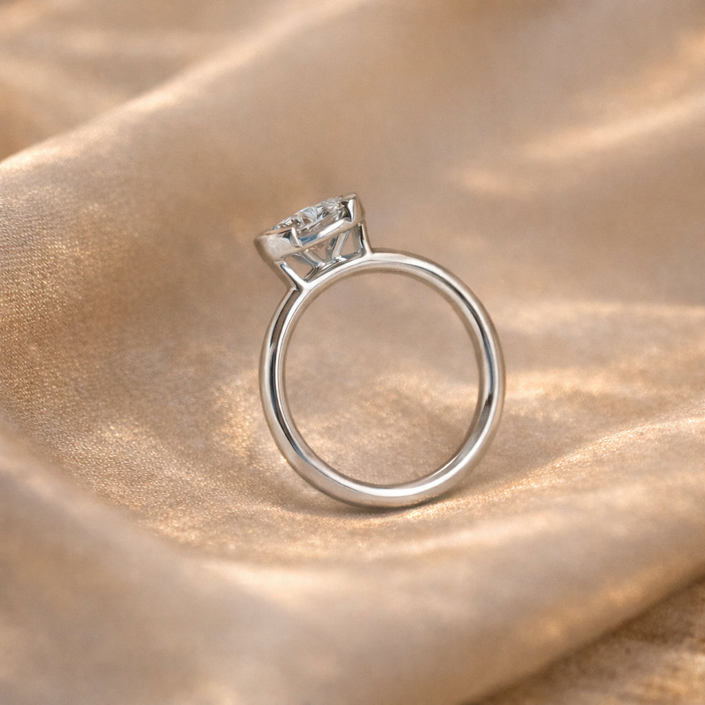 Solene Oval Ring - diamond engagement ring - VYKA Diamonds
